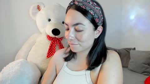 Snapshot of jessica_davis1 chatting on 31, 1, 2025 JESS online show from 31, 1, 2025