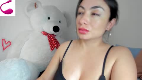 Snapshot of jessica_davis1 chatting on 24, 2, 2025 JESS online show from 24, 2, 2025