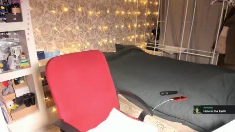 Mila online show from 4, 2, 2025