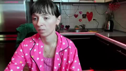 jessicaforris online show from 15, 2, 2025