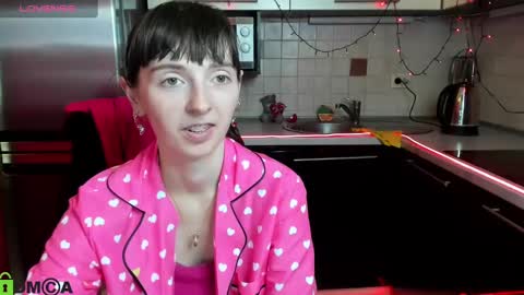 jessicaforris online show from 26, 2, 2025