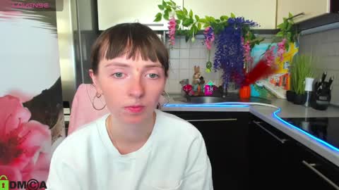 jessicaforris online show from 14, 4, 2026