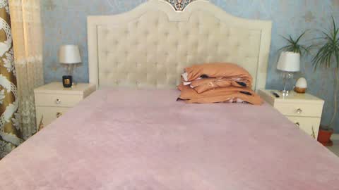 single mommy online show from 27, 1, 2025