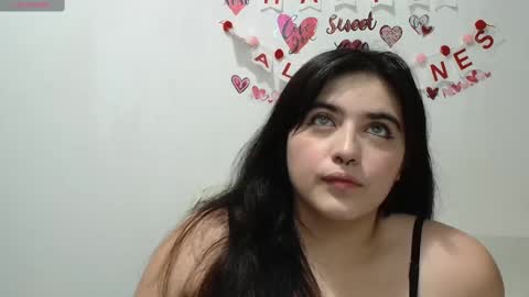 jessicared18 online show from 15, 2, 2025