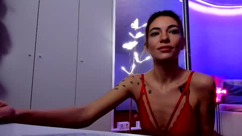 Snapshot of jessicasky_ chatting on 25, 9, 2025 Jessy online show from 25, 9, 2025