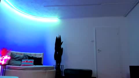 Snapshot of jessicasky_ chatting on 26, 9, 2025 Jessy online show from 26, 9, 2025