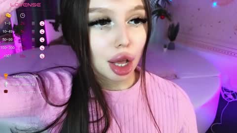 Snapshot of jessie_johns chatting on 16, 12, 2024 jessie_johns online show from 16, 12, 2024