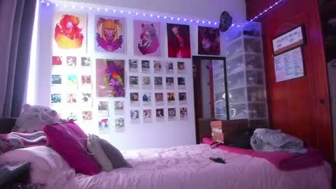 Your Sweet Angel online show from 28, 4, 2026