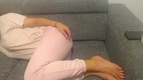 Snapshot of jessiestar3 chatting on 2, 3, 2025 jessiestar3 online show from 2, 3, 2025
