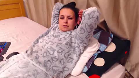 jessiestar3 online show from 14, 4, 2026