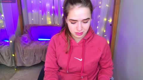Snapshot of jessiestarz chatting on 5, 1, 2025 Jessi online show from 5, 1, 2025