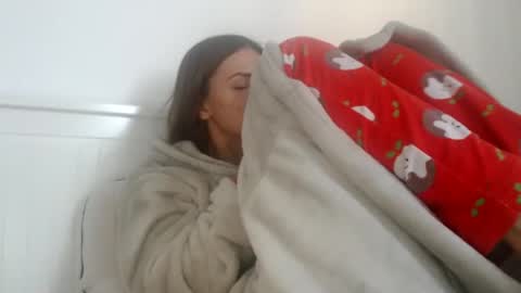 Snapshot of jessiexryan chatting on 8, 1, 2025 jessieryan online show from 8, 1, 2025