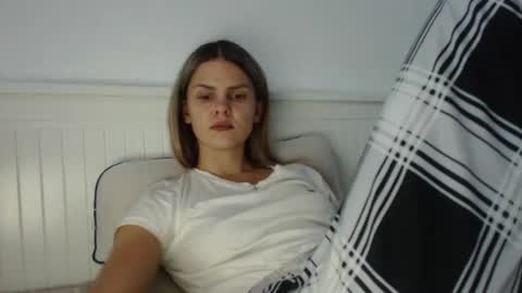 Snapshot of jessiexryan chatting on 2, 10, 2025 jessieryan online show from 2, 10, 2025
