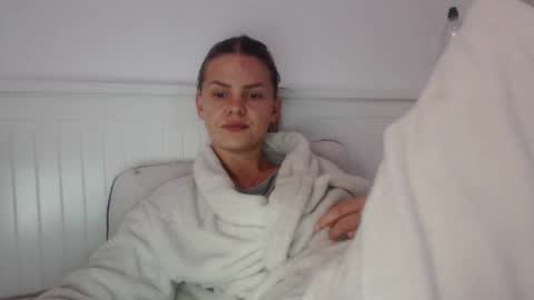 Snapshot of jessiexryan chatting on 8, 10, 2025 jessieryan online show from 8, 10, 2025