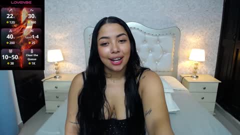 Snapshot of jessy_hall chatting on 11, 12, 2024 Jessy online show from 11, 12, 2024