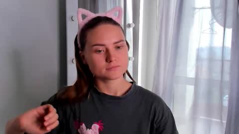 Polina online show from 17, 11, 2025