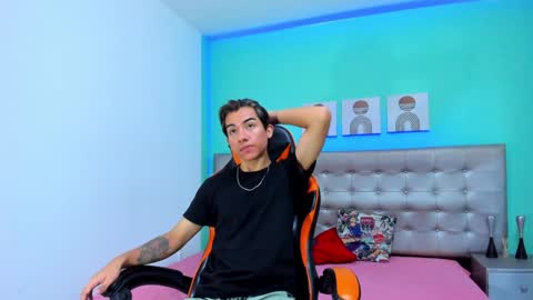 Jessy Mateus online show from 27, 12, 2024