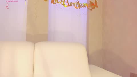 Jessy Morgan online show from 13, 3, 2026