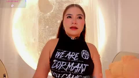 Jessy Morgan online show from 17, 4, 2026