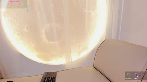 Jessy Morgan online show from 18, 4, 2026