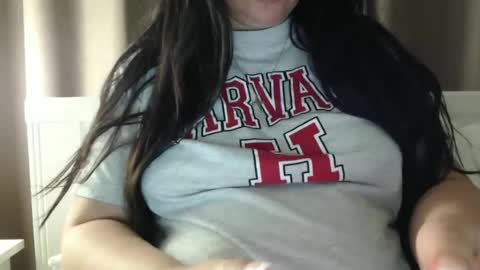 Snapshot of jessyqueen55 chatting on 2, 2, 2025 OnlyJessy online show from 2, 2, 2025