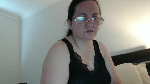 Snapshot of jessyqueen55 chatting on 23, 10, 2025 OnlyJessy online show from 23, 10, 2025