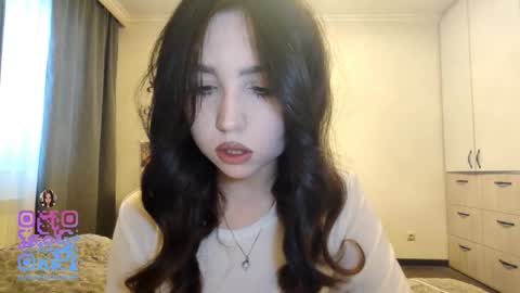 I am Gina ntmu Lets hit 10 Thumbs Up together online show from 3, 2, 2026