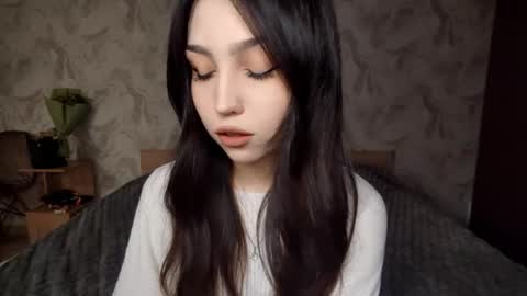 I am Gina ntmu Lets hit 10 Thumbs Up together online show from 24, 3, 2026