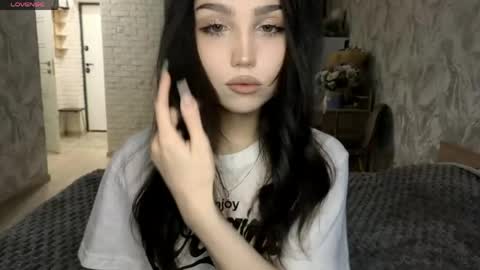 I am Gina ntmu Lets hit 10 Thumbs Up together online show from 30, 5, 2026