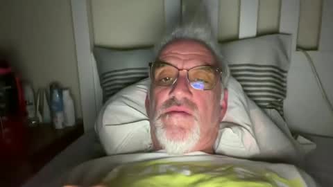 Snapshot of jewlronny chatting on 14, 6, 2026 jewlronny online show from 14, 6, 2026