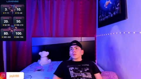Snapshot of jey_keler chatting on 5, 2, 2025 jey keler online show from 5, 2, 2025