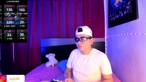 Snapshot of jey_keler chatting on 13, 2, 2025 jey keler online show from 13, 2, 2025