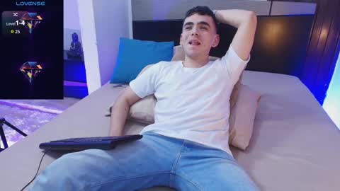 Snapshot of jey_keler chatting on 11, 9, 2025 jey keler online show from 11, 9, 2025