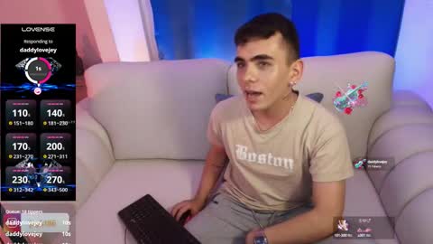 Snapshot of jey_keler chatting on 3, 10, 2025 jey keler online show from 3, 10, 2025