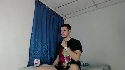 Juan David online show from 22, 2, 2025