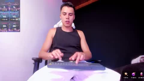 Snapshot of jeyden_camilo chatting on 10, 1, 2025 Jeyden Camilo online show from 10, 1, 2025