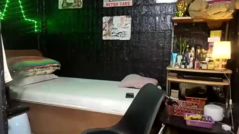 jherry26 online show from 2, 1, 2025