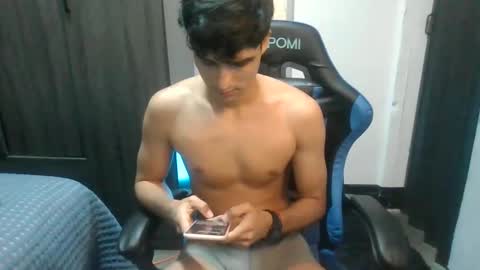 Snapshot of jhon_2000s chatting on 29, 12, 2024 jhon online show from 29, 12, 2024