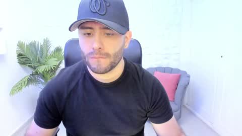 Snapshot of jhon_bear02 chatting on 3, 2, 2025 John Bear.... online show from 3, 2, 2025