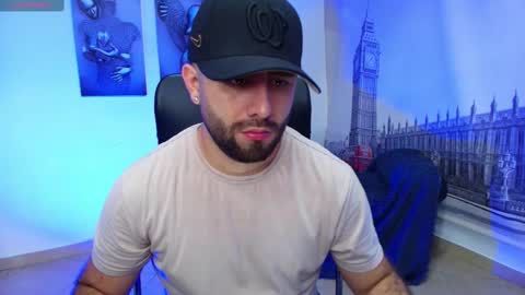 Snapshot of jhon_bear02 chatting on 12, 3, 2025 John Bear.... online show from 12, 3, 2025