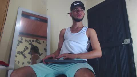 jhon_malo online show from 2, 11, 2025