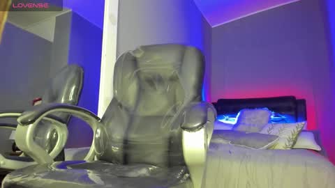 Jhon online show from 7, 10, 2025