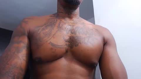 Jhon Tomson online show from 9, 11, 2025