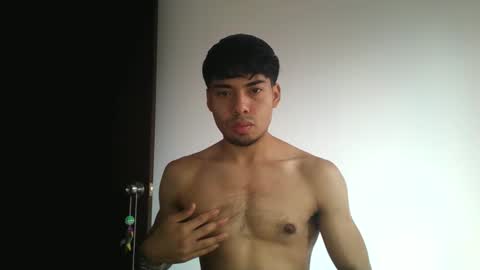 jhonatxxxn online show from 23, 4, 2026