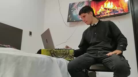 Snapshot of jhongrey2 chatting on 29, 1, 2025 jhon online show from 29, 1, 2025