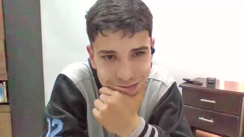 Snapshot of jhongrey2 chatting on 20, 2, 2025 jhon online show from 20, 2, 2025