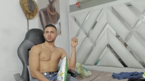 Snapshot of jhonny_flames7 chatting on 23, 12, 2024 jhonny online show from 23, 12, 2024