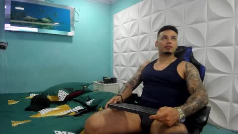 Snapshot of jhonsontatto chatting on 9, 9, 2025 jhonsontatto online show from 9, 9, 2025