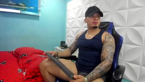Snapshot of jhonsontatto chatting on 2, 10, 2025 jhonsontatto online show from 2, 10, 2025