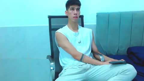 jhony_sex3 online show from 9, 1, 2026